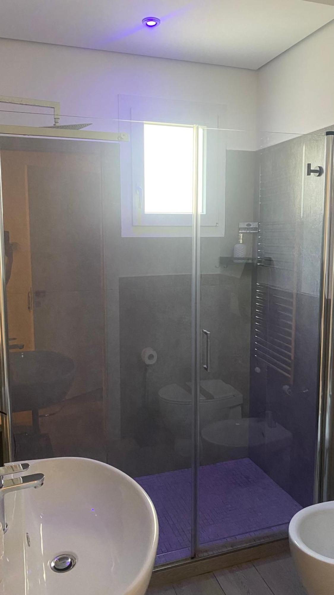Grey House Guest House Luxury Latina Eksteriør bilde